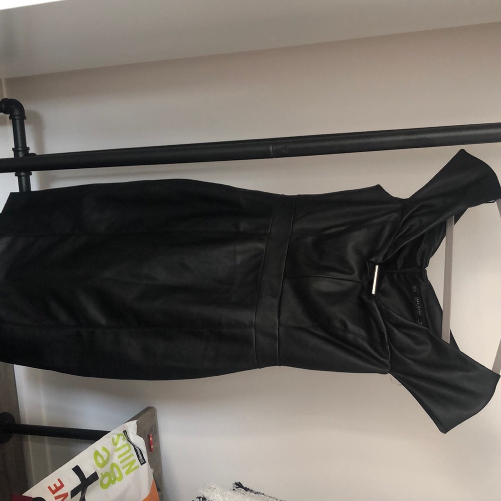 Brand new/tag on ZARA leather midi dress